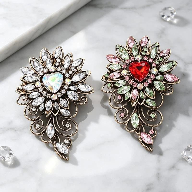 Vintage Flower Brooches For Women Heart Crystal Royal Style Luxury Plants Party Office Brooch Pin Gifts