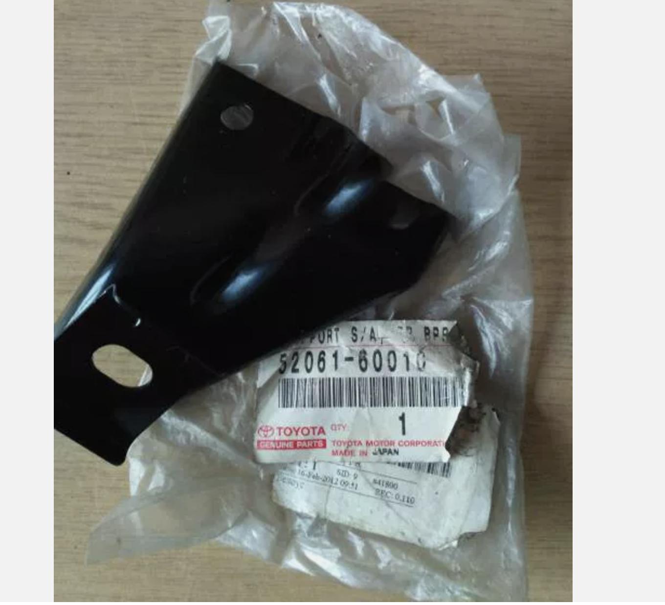 

TOYOTA OEM Genuine BRACKET, Front Bumper Extension Mounting, RH 52061-60010