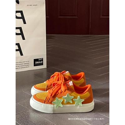 Nische sonnenuntergangsorange Retro-Stern-Board-Schuhe Damen 2 neue vielseitige Studenten-Orangene Sport-Brot-Schuhe