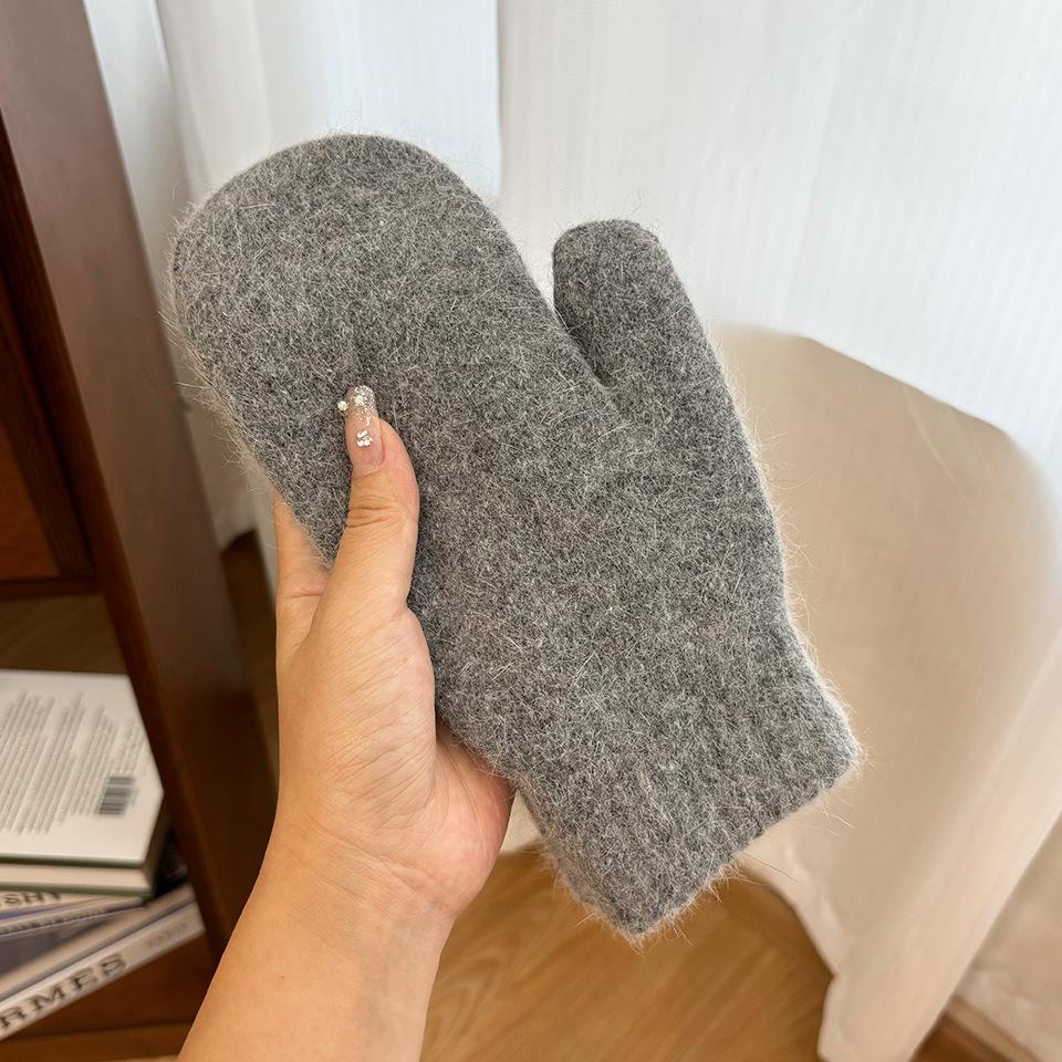 

Зимние теплые бархатные перчатки для женщин, модные и универсальные One Size