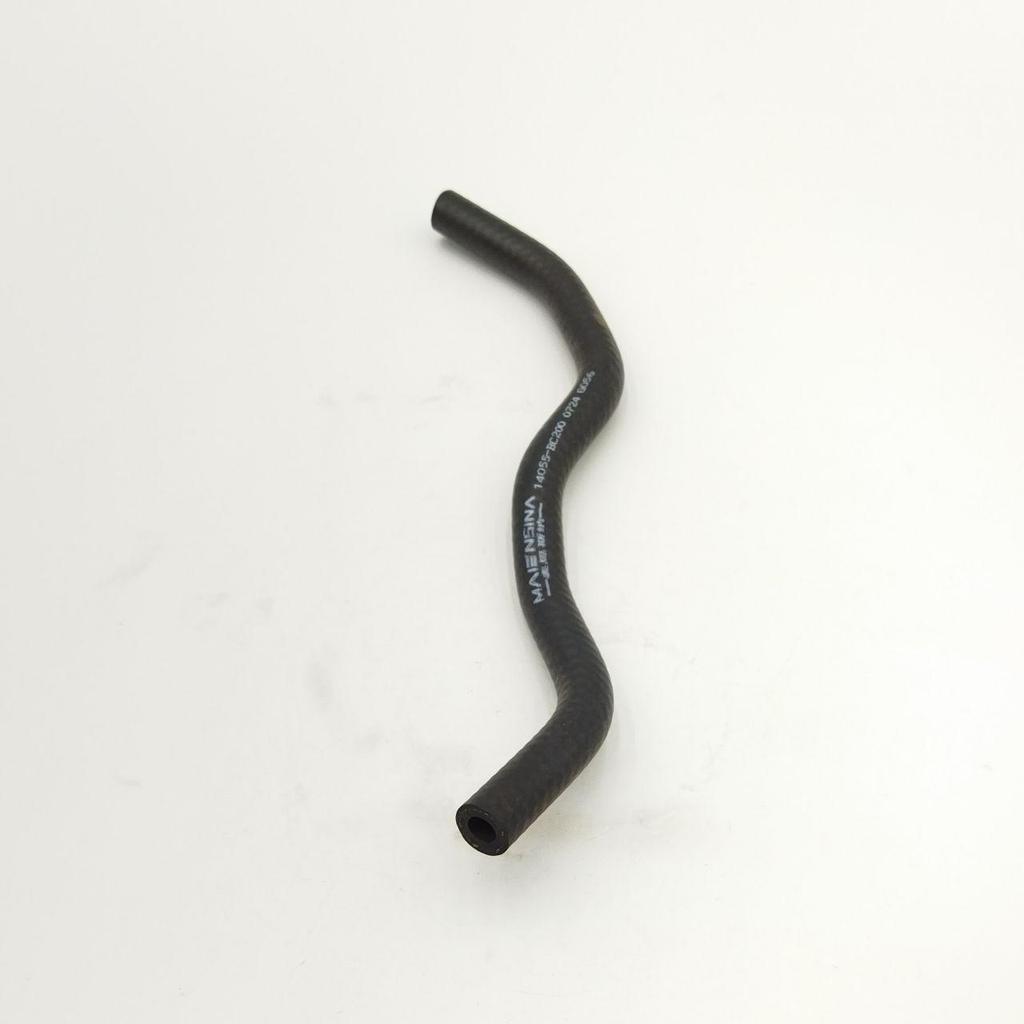 Tiida/Livina/Sunny 1/2 Inch S-Type Throttle Water Hose 14055-BC200