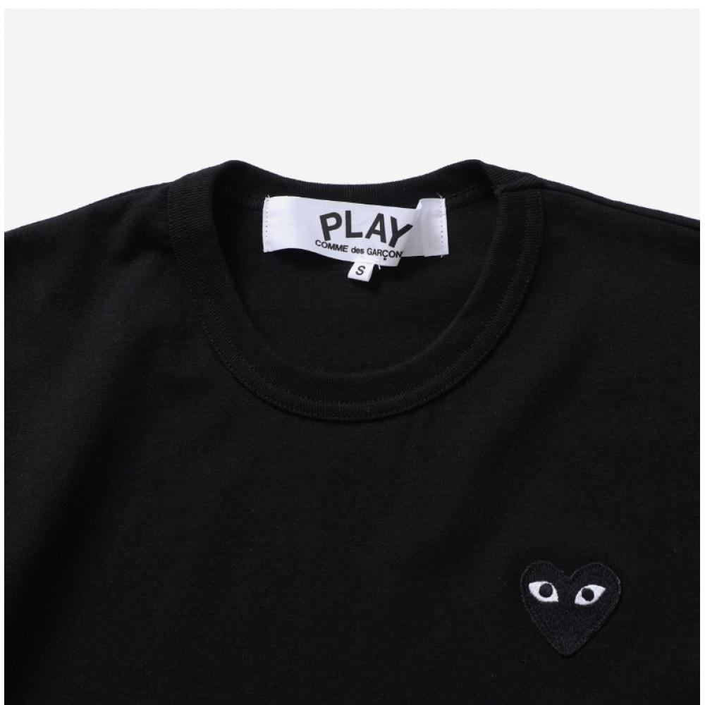 Comme DeS GarconS P1T064 1  Ax T064 051 1  Play Play Black Heart Waffen Men S Short Sleeve Tee