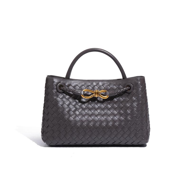 Fashionable Horizontal Hand-woven Bag, Women's Casual Large-capacity Single-shoulder Crossbody Bag, Commuting High-end Handbag