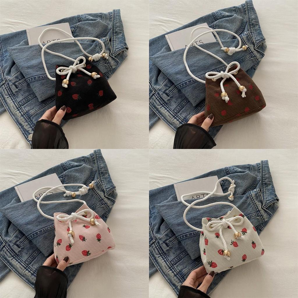 Chic Canvas Bucket Bag For Women Stylish And Casual For Daily Commuting Needs