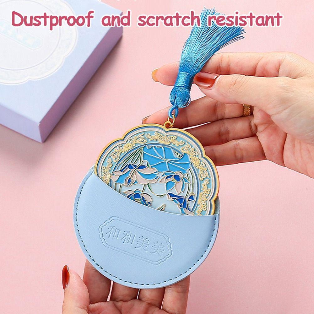 Portable Makeup Mirror Relief Design Cosmetic Mirror Exquisite Handheld Mirror  Tourist Souvenirs