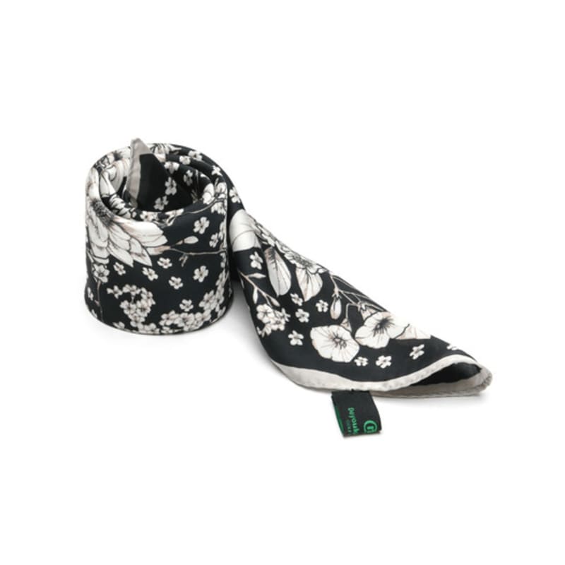 DOYOUKNOWMC ALL SEASON Kara Flower Black Petite Scarf