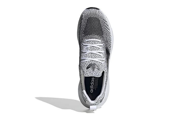 adidas Originals Swift Run 22 'White Black' GZ3507