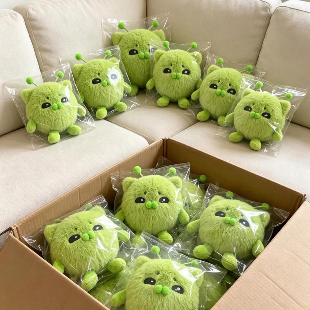 Ugly-Cute Green Alien Cat Plush Pendant & Bag Charm Gift