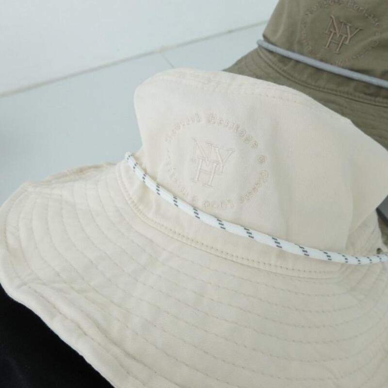 

Uwasha Hat String Wide Bucket Hat Detail Women black