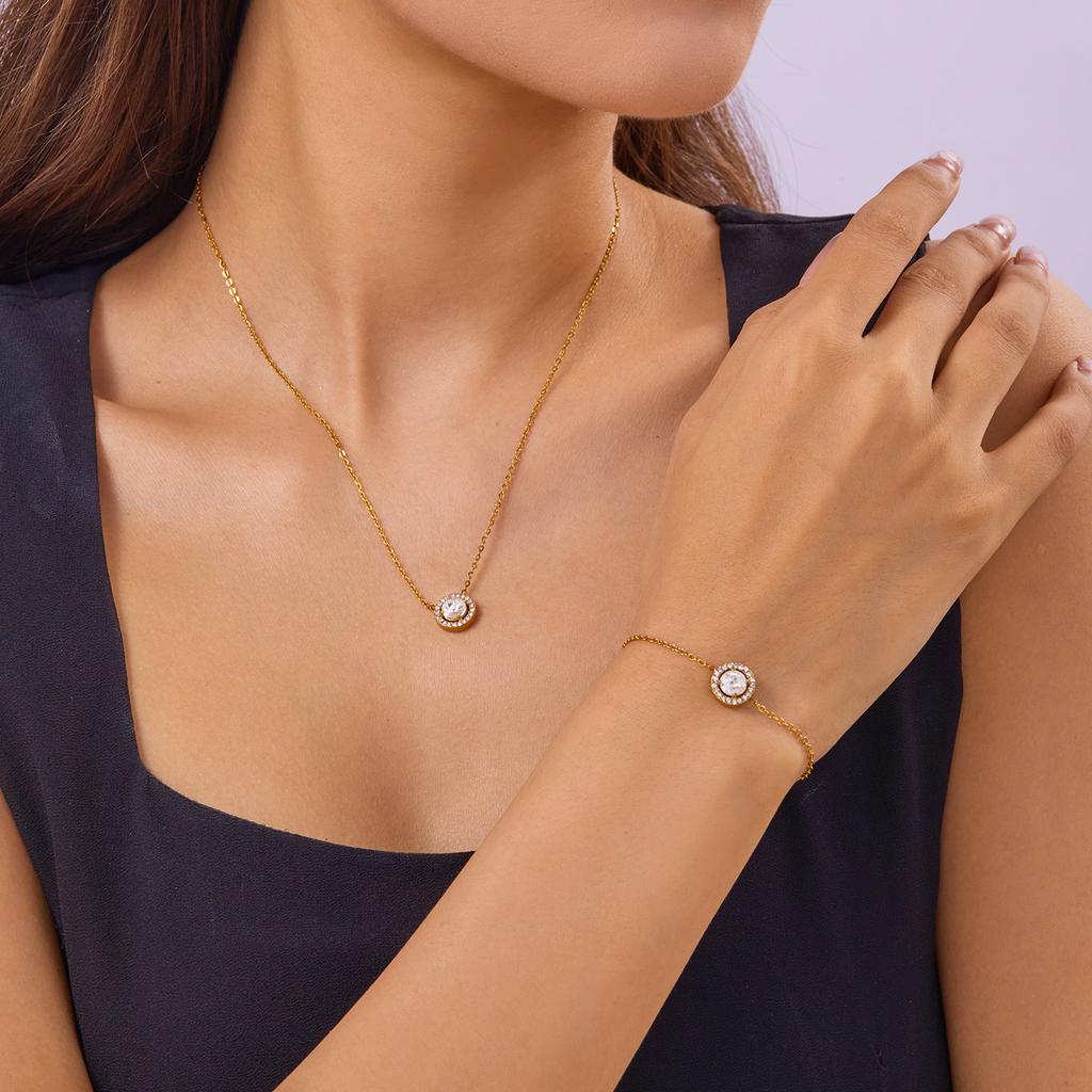 Love Heart Bracelet For Women Men Stainless Steel Bracelet Vintage Rhinestone Bohemian Fashion Jewelry Charm Gift Accessories