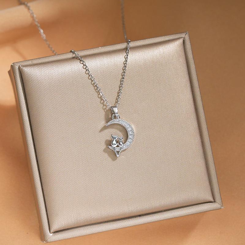 Light Luxury Copper-Inlaid Diamond Necklace for Women – Exquisite INS-Style Clavicle Chain