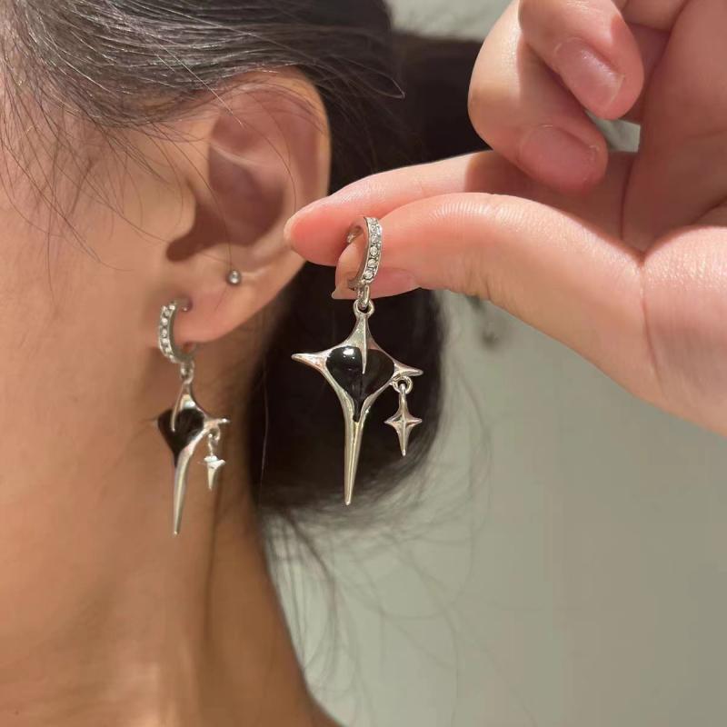 New Design Metal Cross Star Earrings Sweet Cool Black Zircon Heart Earrings for Women Young Girl Trend Personality Jewelry