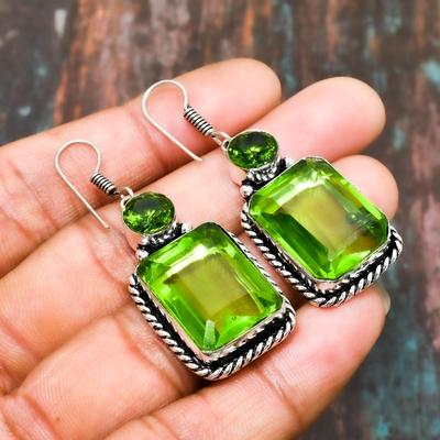 Beautiful Peridot, Gemstone Handmade Jewelry 925 Sterling Silver Earring
