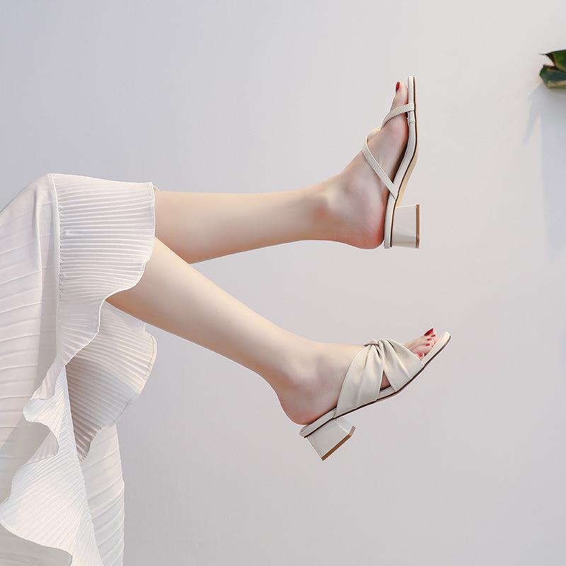 8148-4 Half-drag women's outer wear 2025 This year's popular summer medium heel thick heel high heel fashion cool slippers