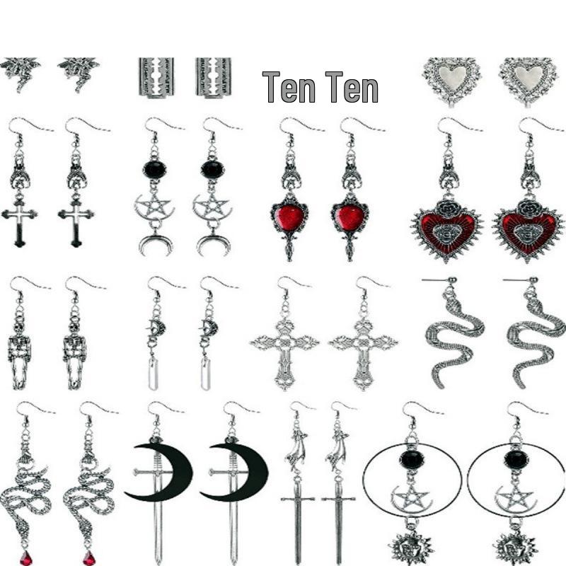 Retro Gothic Halloween Punk Earrings: European & American Style