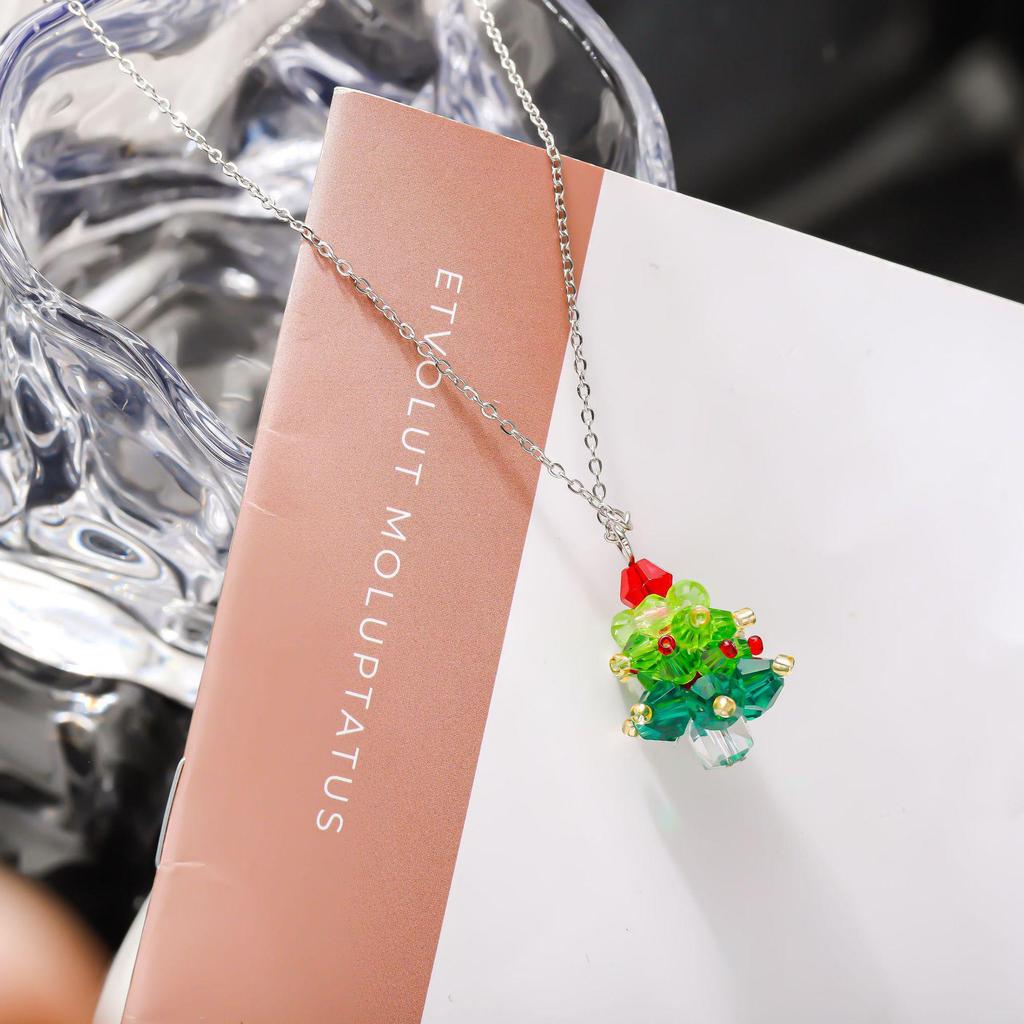 2024 Elegantes Farbblock-Weihnachtsbaum-Halsketten- & Ohrring-Set