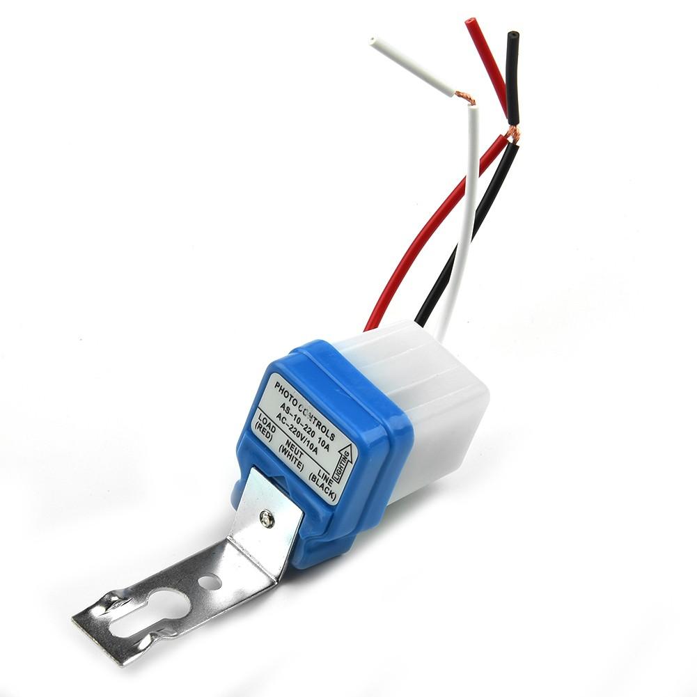 AC 220V 10A Photo Controller Automatic Street Light Sensor Switch with Delay for Lighting Control In Schools and Parks