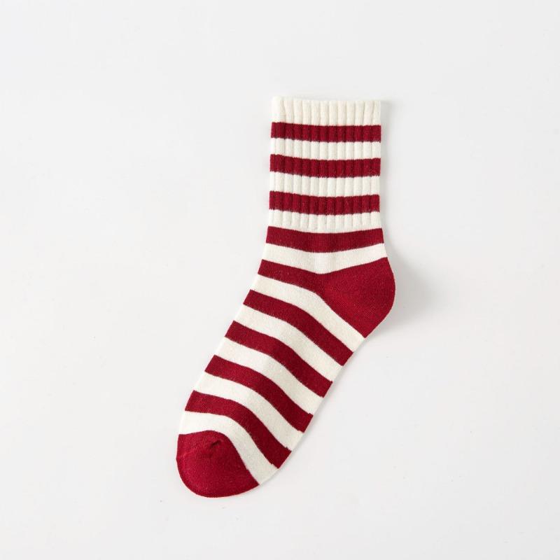 Autumn and Winter Socks for Women, Encore Red Bow Mid-calf Socks, Striped Versatile Cotton Women's Socks, Zhuji Socks
