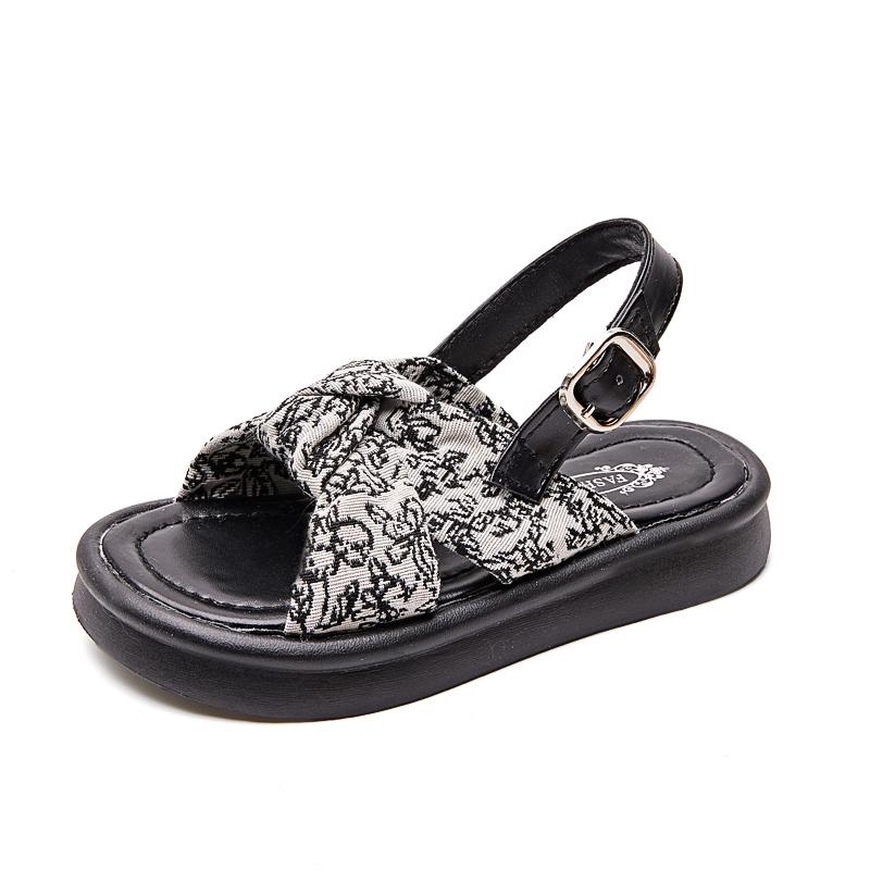 

Girls Sandals Chic Soft Sole Kids Beach Shoes Open Toes Casual 2025 Summer New Children Princess Shoes Non-slip Elegant Sweet 26 чёрный
