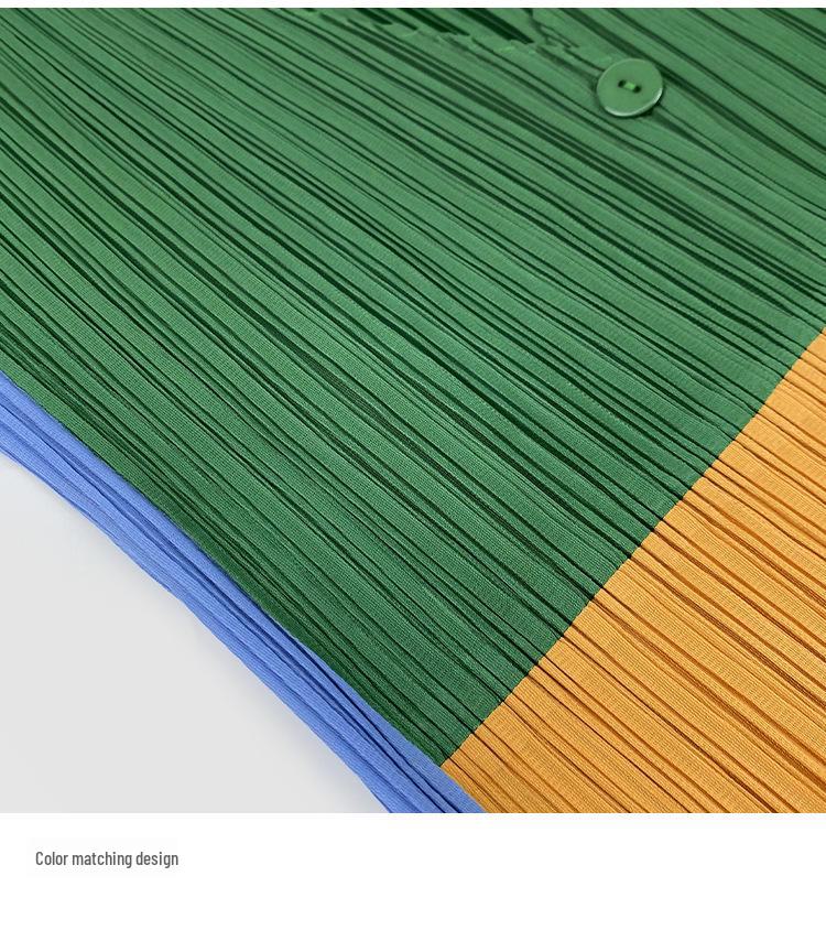 Miyake Spring 2025 Women's Japanese Style Cardigan: Contrast Color, Pleated Long Sleeve, Loose Casual Fit.