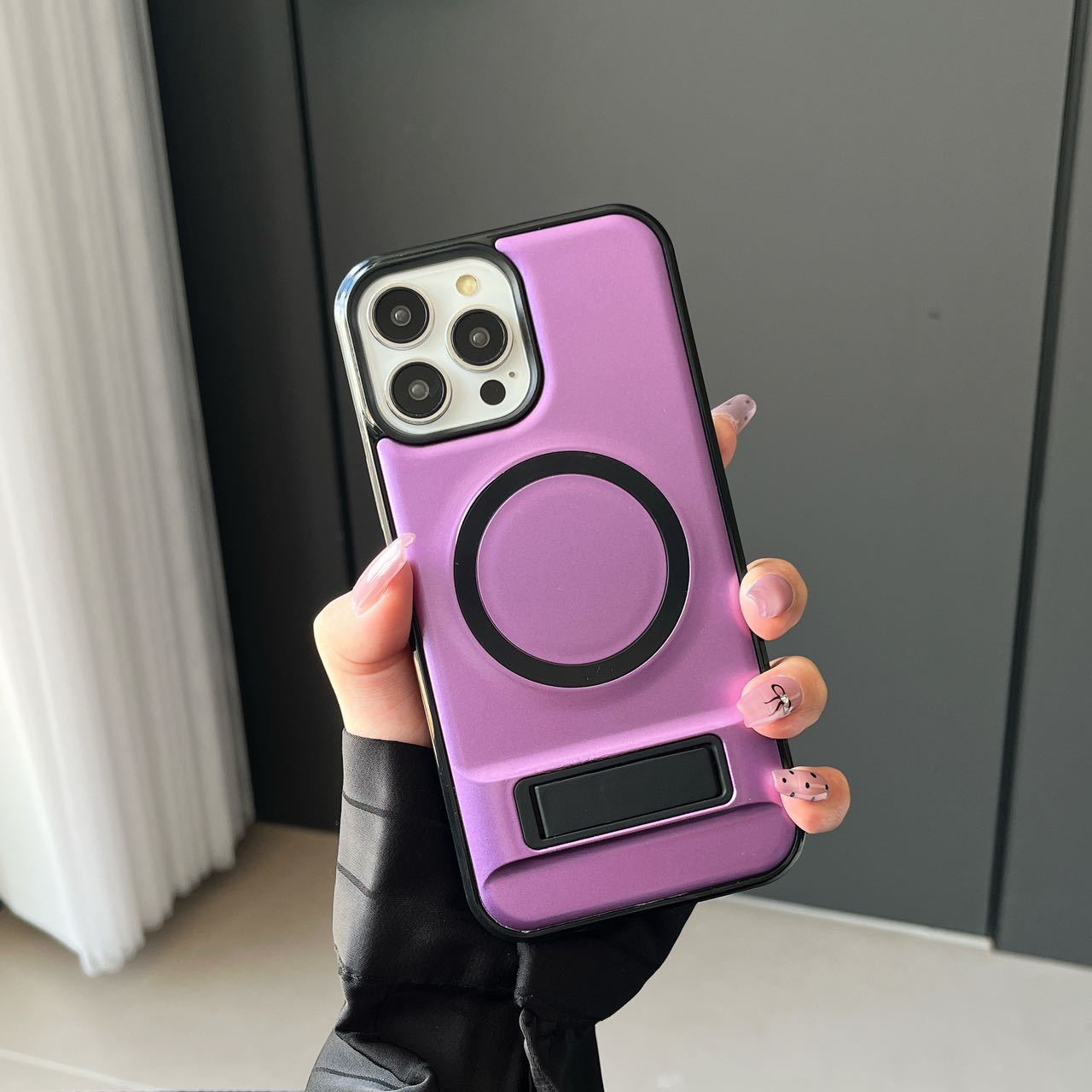 

One-line Bracket Suitable for IPhone 16pm Mobile Phone Case 14Plus Double Layer 13 Invisible Bracket 15 Magnetic Protective Cover Apple 16Plus