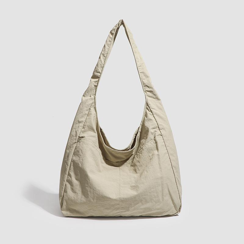 New Popular Shoulder Bag 2025 Summer Foreign Style Commuter Messenger Bag Simple Casual Large Capacity Tote Bag Women