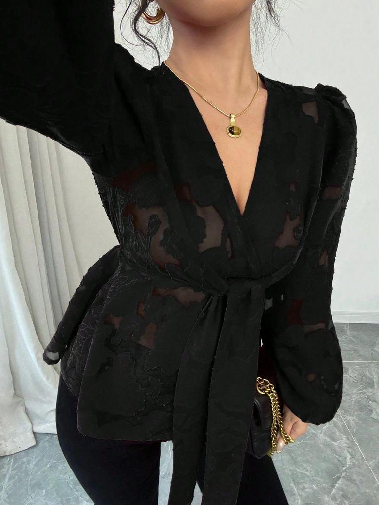 Moda Europeia e Americana Feminina: Camisa Semi-Transparente com Decote em V e Mangas Longas para Primavera e Outono
