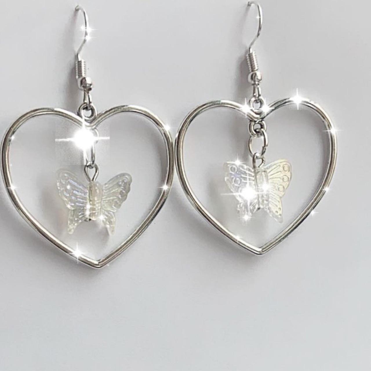 

Harajuku Hollowed-out Sliver Color Heart-shaped Butterfly Pendant Dangle Earrings for Women Exaggerated Temperament Jewelry Gift