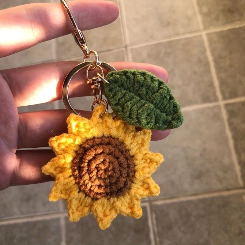 Handmade Crochet Sunflower Keychain With Green Leaf Charm For Backpack Decor Daily Use Gift For Sunflower Fans