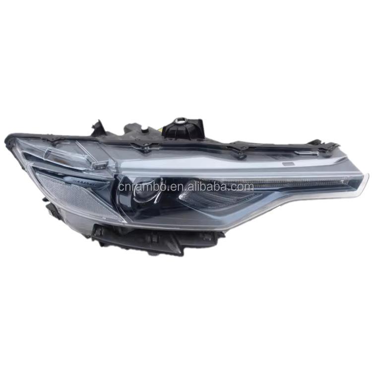 Levante 2021-2022 Taillight Compatible: Models 670155094, 670155098.