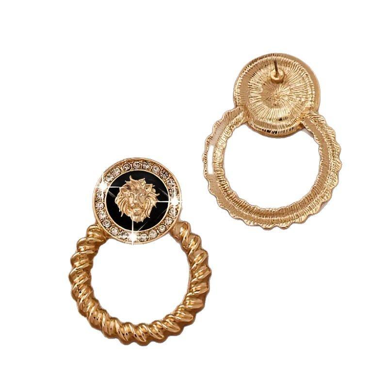 Módní náušnice pro ženy dámy