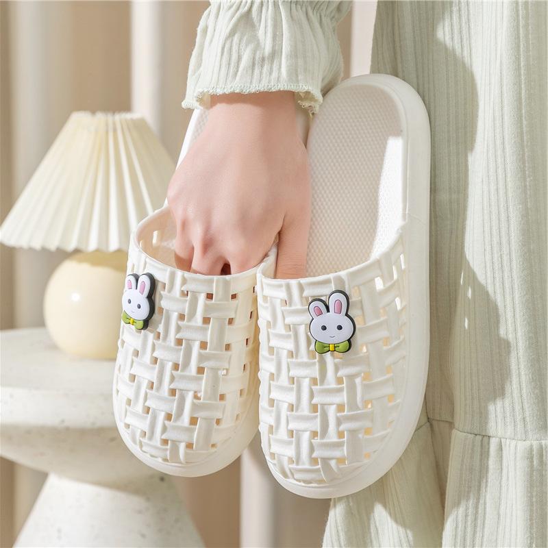 Summer Baotou Cool Slippers Ladies Bathroom Bath Home Indoor and Outdoor Wear Smooth Flat Bottom Beach Hole Shoes Women