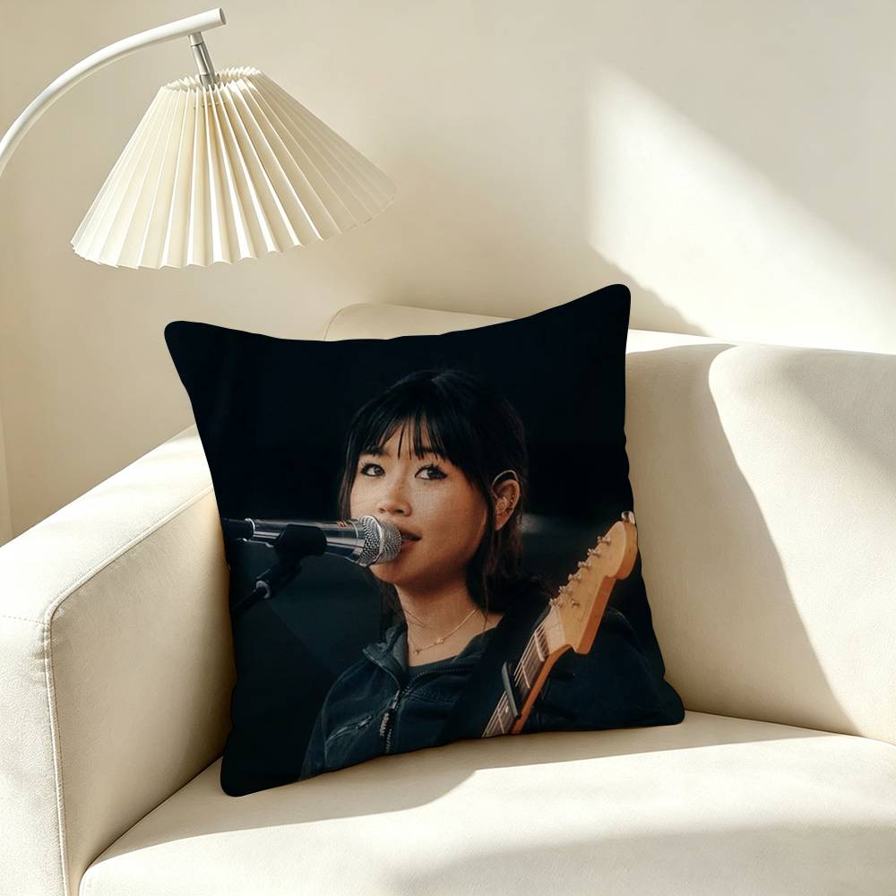 Bbeabadoobee Pop Singer Square Doublesided Printed Pillow Case Bedroom Bedside Pillow Sofa Cushion Cover
