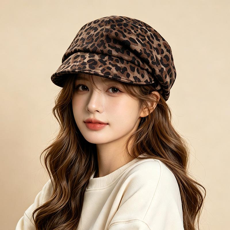 Korean leopard print suede bucket hat women's autumn and winter wide brim sunshade pile hat rivet personality show face small flat top hat