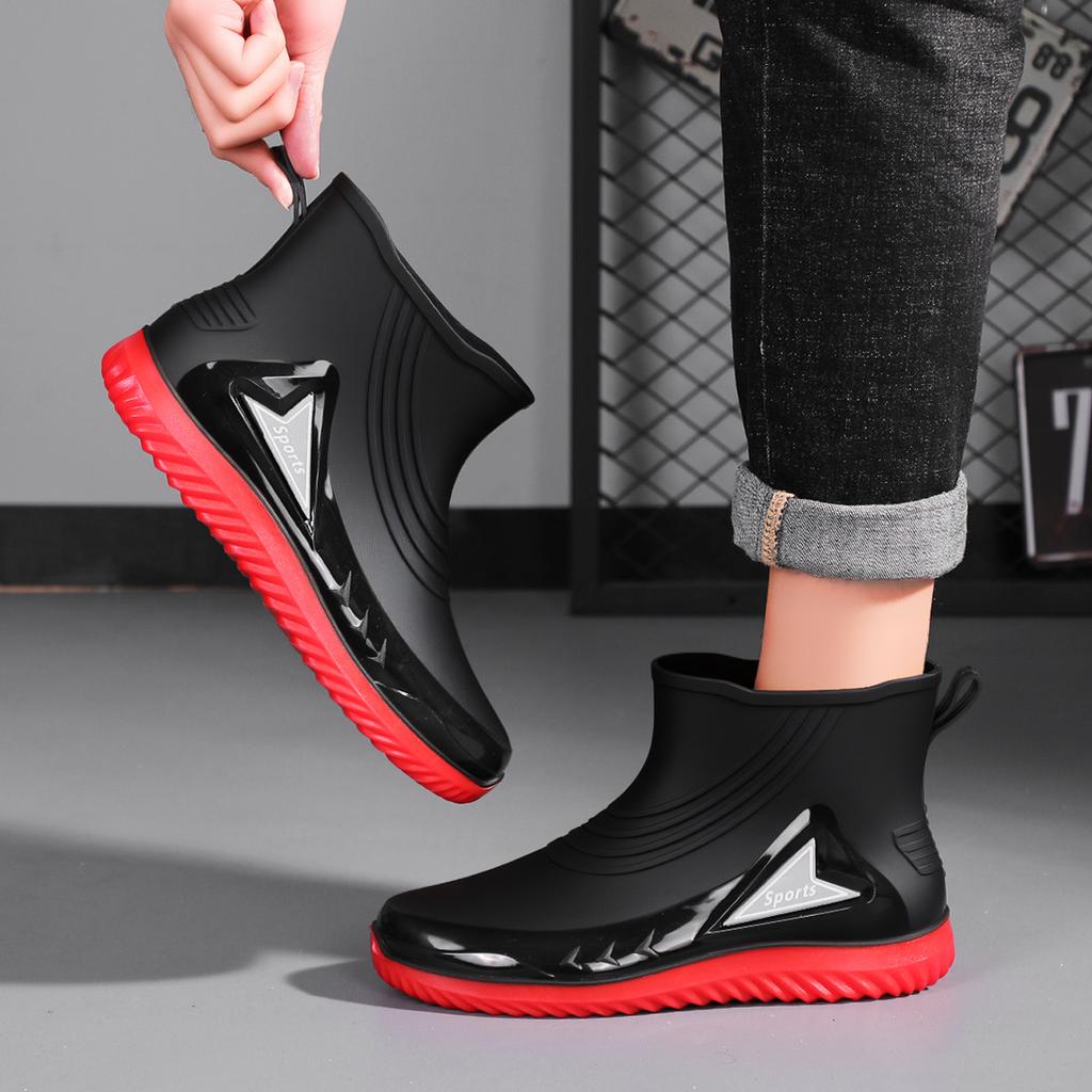 Short rain shoes men's waterproof and non-slip integrated fleece rain boots fashionable cotton chef shoes