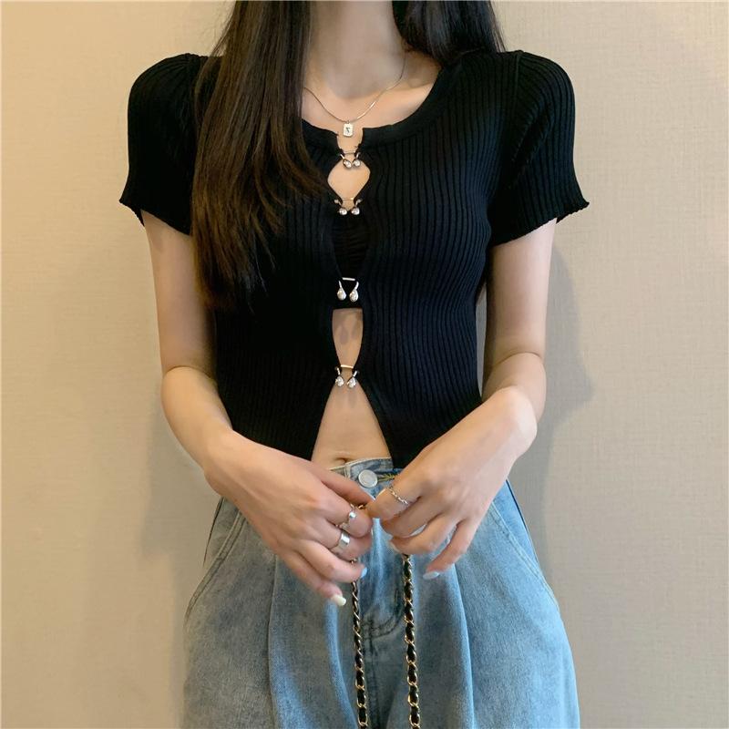 

Skeleton Knit Cardigan Female Design Sense Short Wind Split Jacket Spring Sexy Tops Casual Summer Essential Comfort and Style Slim Fit Pullovers Tees One Size чорний