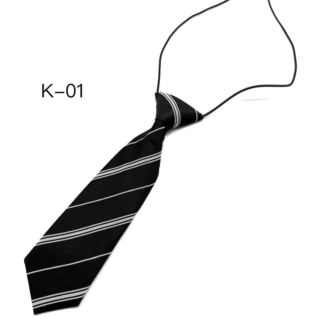 Direktverkauf Schwarz Kostenlose Kinderkrawatte, Einfarbiges Gummiband Köper Feinkörnige Krawatte