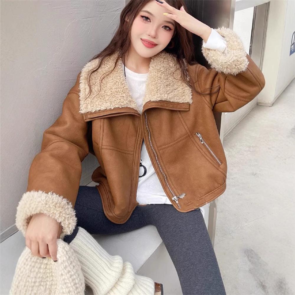 Women's 2024 Winter Korean Lapel Lambswool Fleece Short Leather Coat