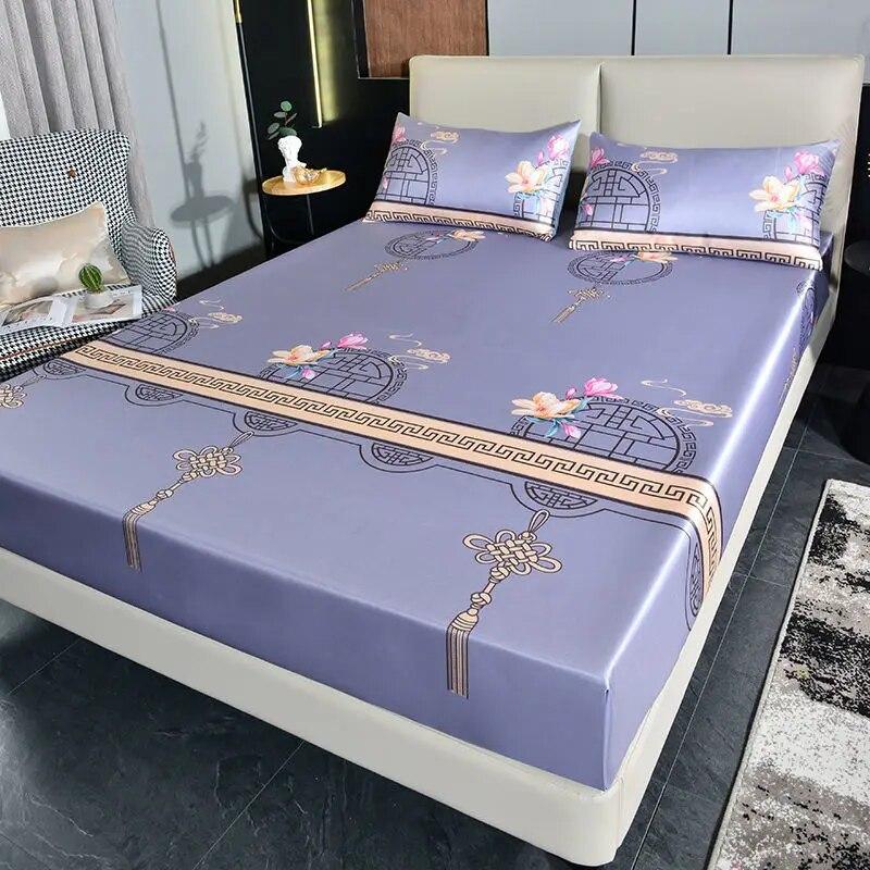 Home Luxury Mattress Cover Three-piece Double Household Bedspread Non-slip Washable Queen Size Bed Cover with Pillowcases