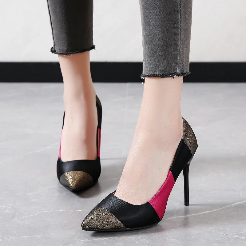 Modne modne paski w stylu wysokich obcasów 2024 Nowe cienkie wysokie obcasy bankietowe spiczaste płytkie usta kolorowe damskie buty Zapatos Mujer