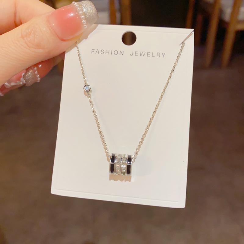 Korean Fashion Simple Design Small Waist Pendant Necklace Temperament All-match Light Luxury Clavicle Chain Accessories