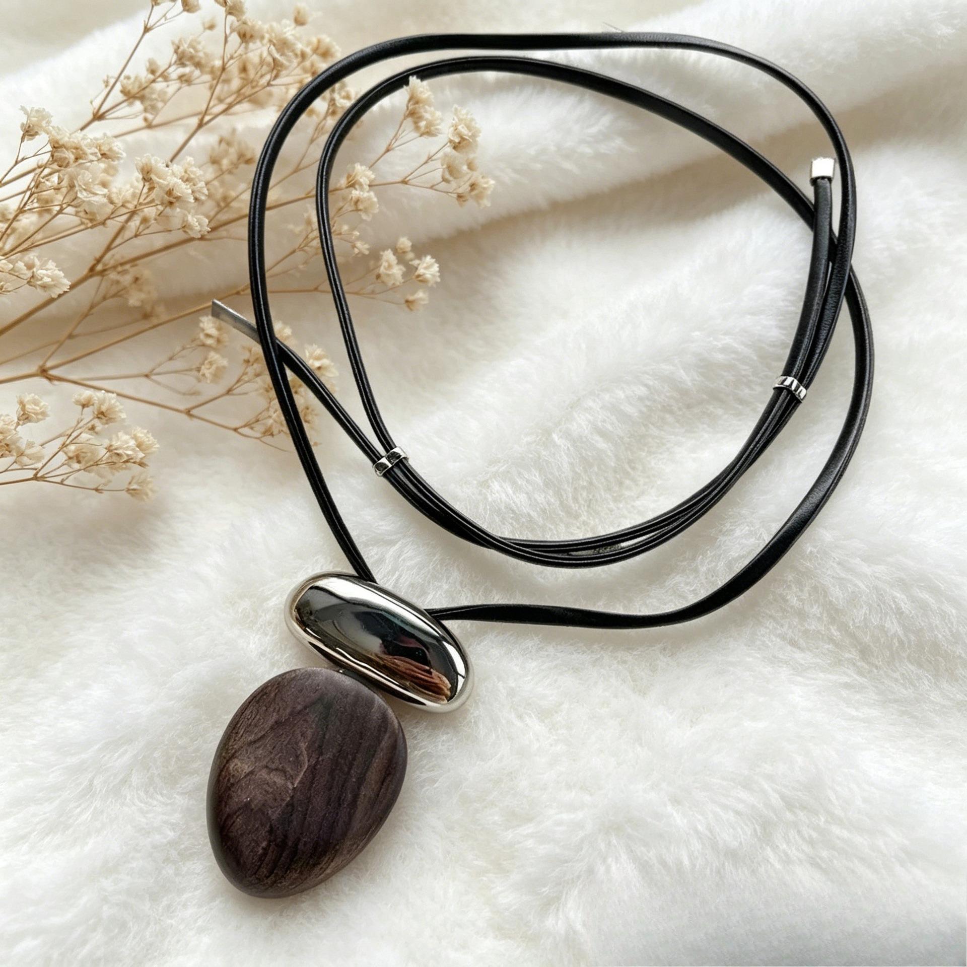 Vintage Natural Ebony Silver Metal Splicing Leather Necklace Premium Wood Grain Drawstring Necklace