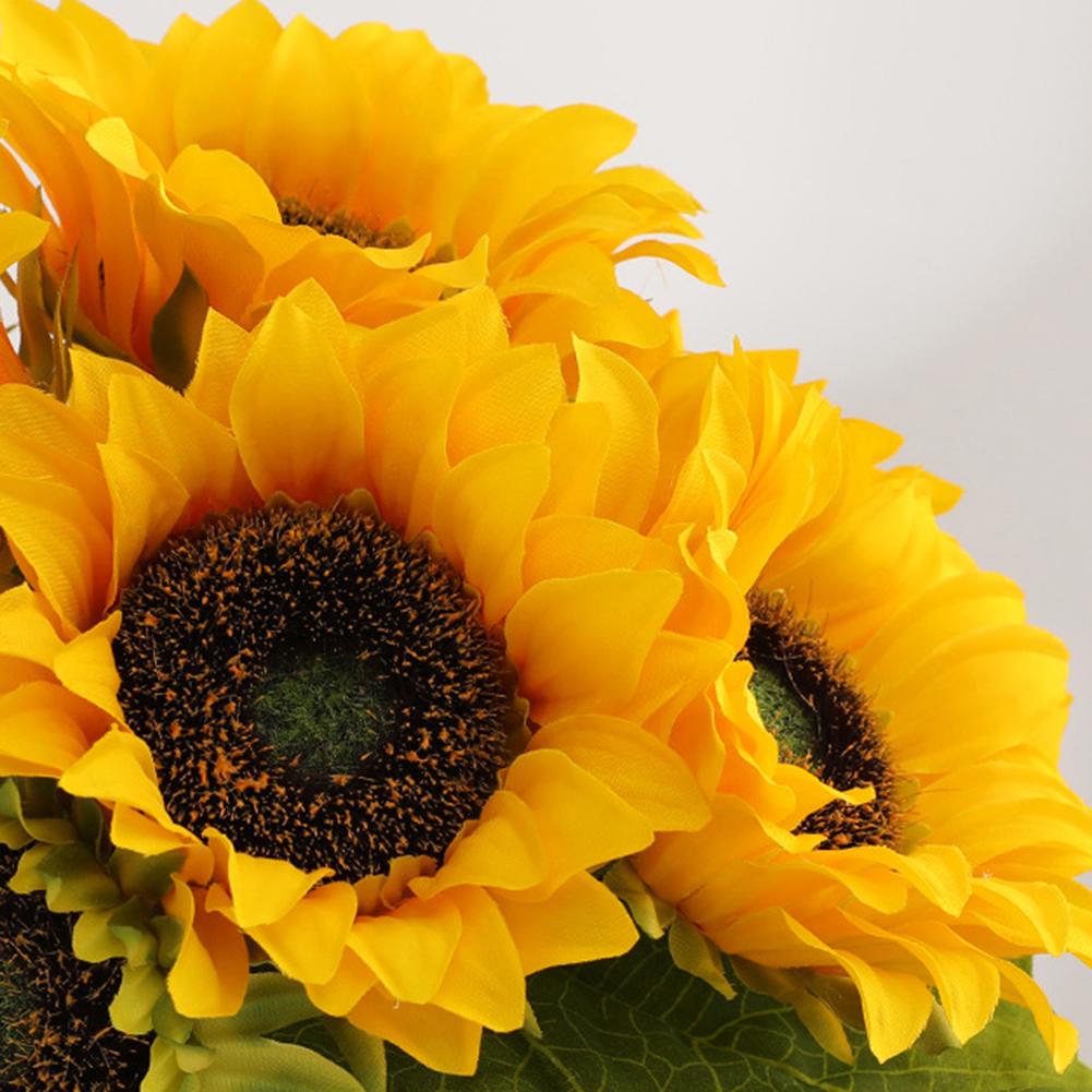 9 Head Sunflower Artificial Bouquet Made of Silk Simulation Floral Arrangement for Home Office or Event Decoration Purposes