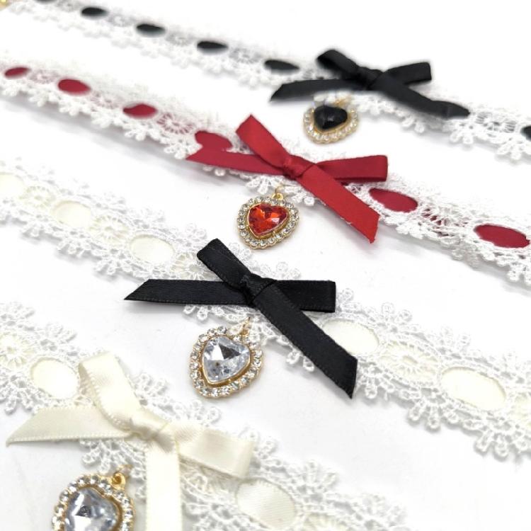 Fashionable Bowknot Necklace Bow Heart Pendant Neckchain Stylish Women Choker