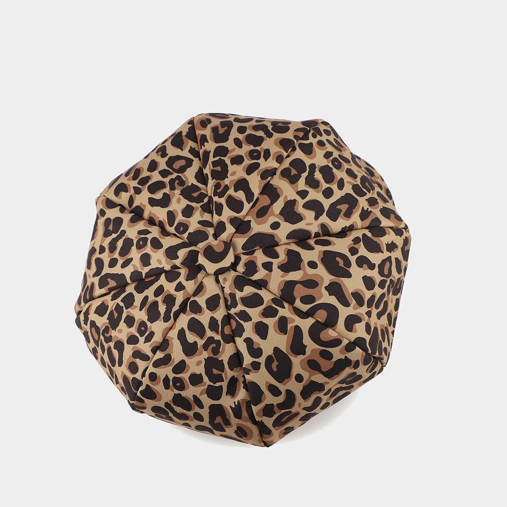 Retro Cotton Eightpanel Cap With Windproof Design For Casual Urban Wear