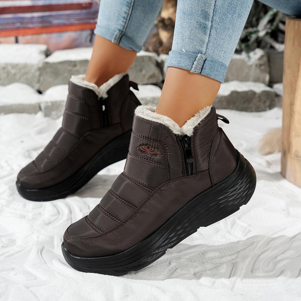 Snow boots women's winter large size outdoor warm sneakers cold-proof thick-soled piled thickened cotton shoes