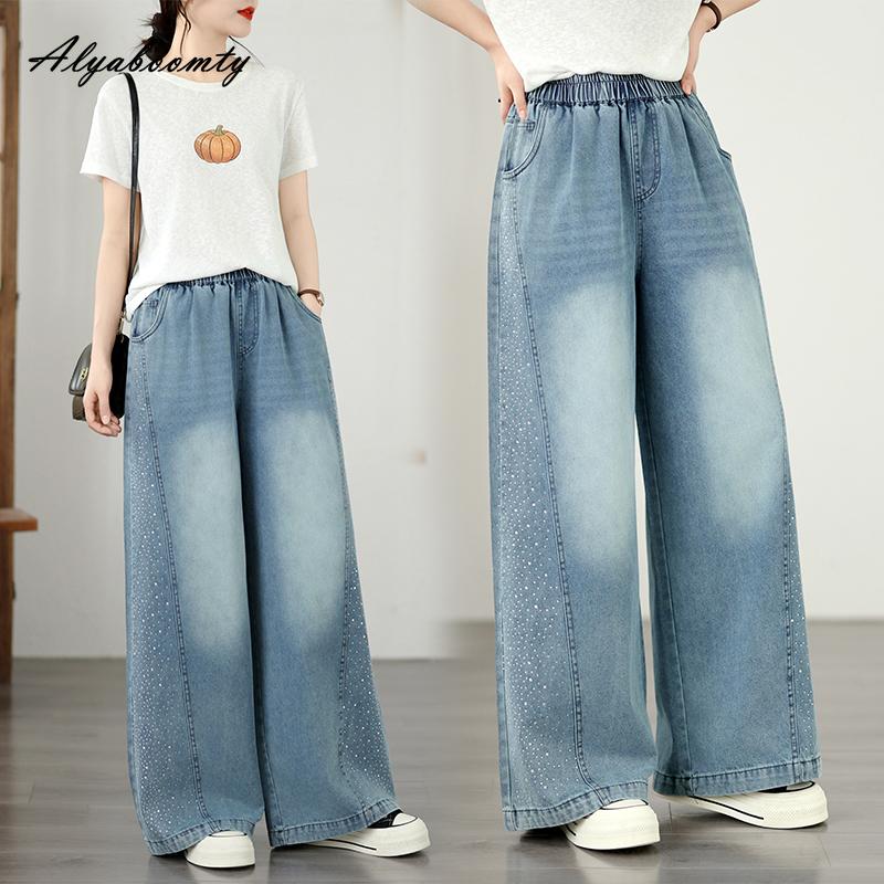 Plus Size Spring Summer Women Light Blue Straight Jeans Elastic Waist Diamonds Casual Loose Denim Pants Elegant Office Lady Feminine Jeans