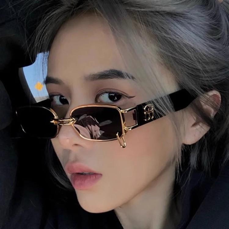 European and American style retro square sunglasses women's super cool small frame narrow personality seaside UV protection sunglasses
