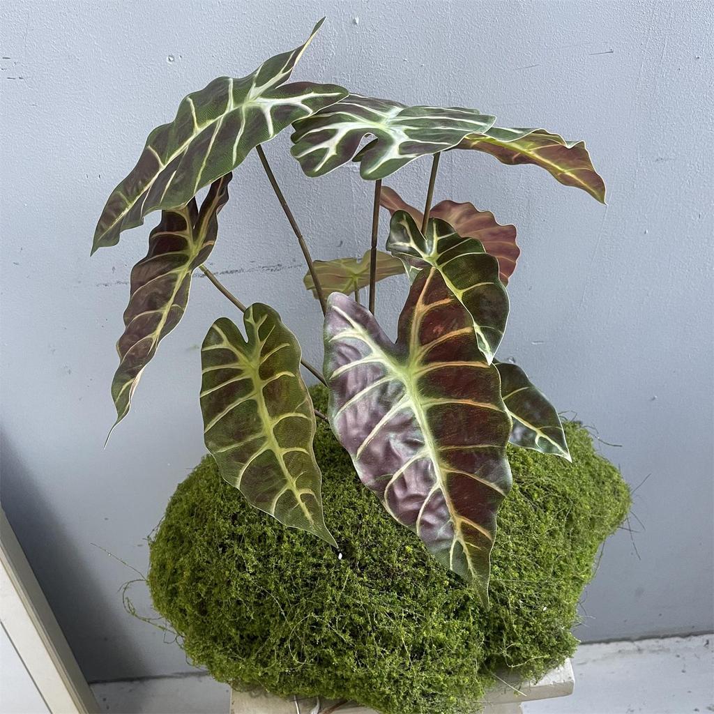 Black Peacock Philodendron Leaf - Artificial Green Plant Floral Arrangement for Home Decoration and Landscaping
