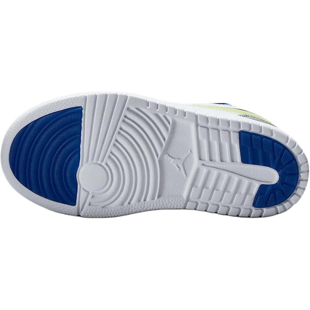 New Nike Abrasion Resistant Support Cushioning Low Top Kids' Skateboarding Shoes White Kids' HJ9956-100